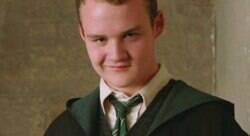 Ator de "Harry Potter" estreia no MMA com vitória