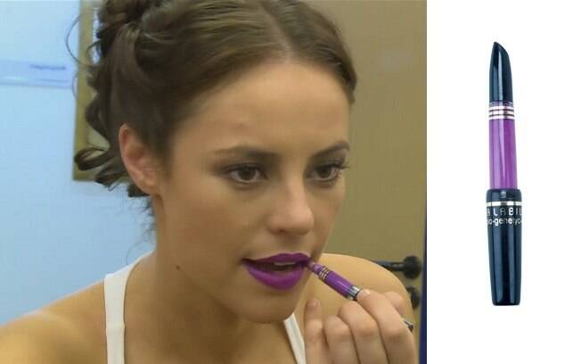 Melissa usou o batom em Gel Labium Bio Genetyc - Alge Cosmetics, na cor Lilás nº27 na primeira fase da novela Melissa usou o batom em Gel Labium Bio Genetyc - Alge Cosmetics, na cor Lilás nº27 na primeira fase da novela
