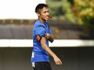 Neymar promete retornar ao Santos 