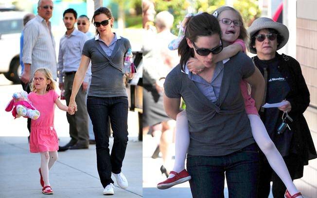 Jennifer Garner e a filha Viole em Santa Mónica, Califórnia