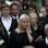 <span>A princesa da Coroa da Noruega, Mette-Marit (C), é vista durante marcha das flores em memória de vítimas de duplo atentado da Noruega</span> - <strong>Foto: AP</strong>