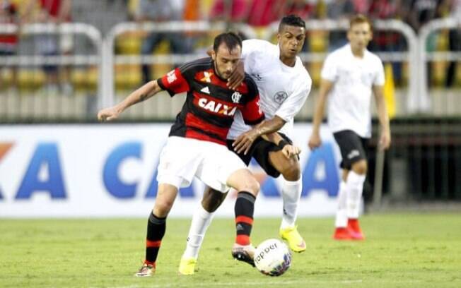 Mancuello tem lesão no joelho direito e desfalca o Flamengo Mancuello tem lesão no joelho direito e desfalca o Flamengo
