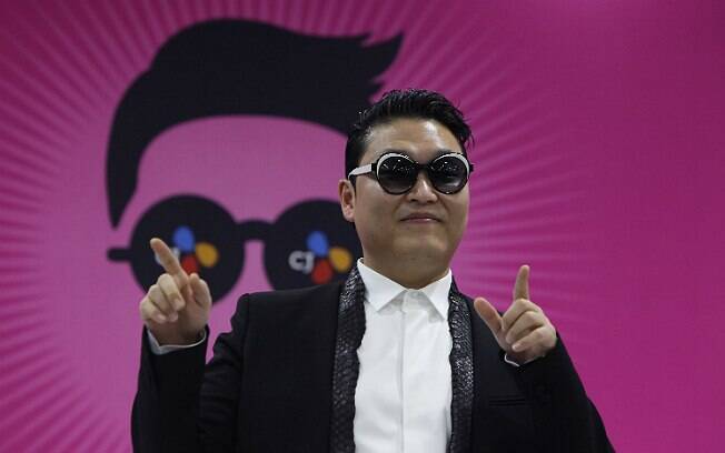 Psy é garoto-propaganda de marca de soju e já afirmou que bebe praticamente todos os dias