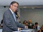 Justiça determina bloqueio dos bens do governador de Tocantins