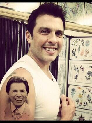 Wellington Muniz com a suposta tatuagem em homenagem a Silvio Santos