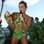 Ainda no carnaval de Salvador em 2011, Claudia Leitte usou figurino criado por Liana Thomas com estampa da planta helicônia, com bordados feitos com material importado. Foto: AgNews