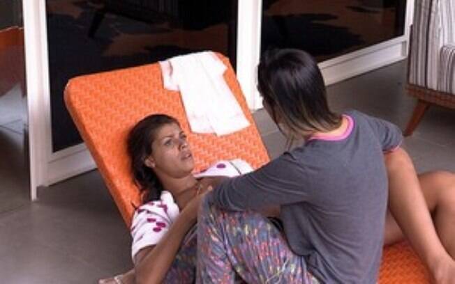 BBB14: “Tem coisas que eu não acho legal”, diz Franciele para Letícia