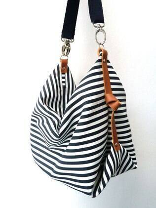 Bolsa ao estilo sacola está em alta