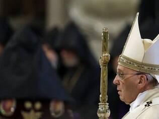Papa também pediu também pediu para religiosos se empenharem na