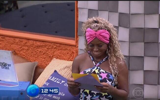 Adélia escolhe para quem vai dar o castigo do anjo no 'BBB 16'