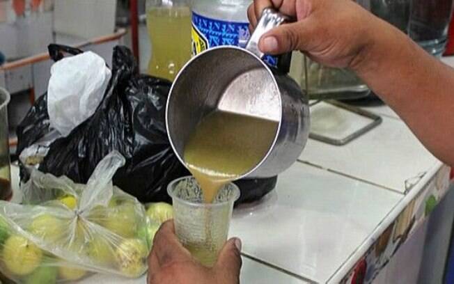 Sapo ameaçado é usado para fazer suco energizante no Peru