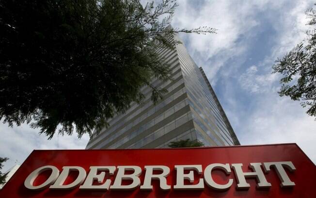 Construtora Odebrecht está envolvida em pagamentos investigados pela Operação Lava Jato