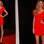 No começo do ano passado, Gisele posou para os fotógrafos durante o SPFW com micro vestido vermelho diaba, um dos tons prediletos da top. Foto: Getty Images