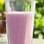 Vitamina de iogurte com banana e frutas vermelhas. Foto: Dulla