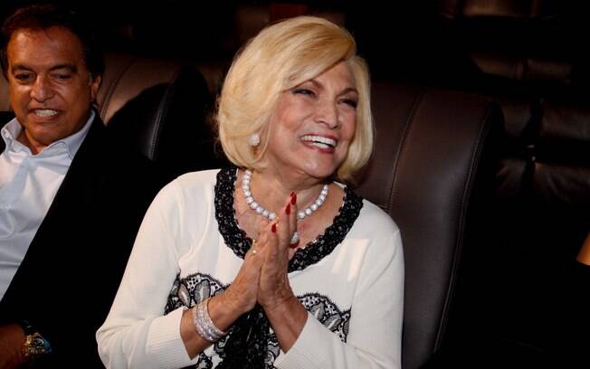 Hebe Camargo: alta do hospital na tarde deste domingo (15)