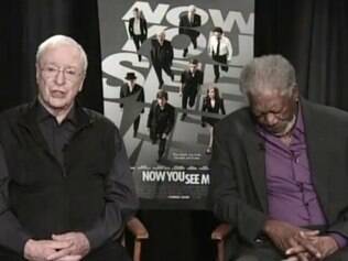 Morgan Freeman dorme em entrevista