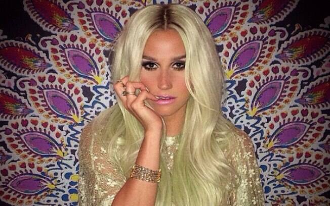 Kesha afirma que carreira pode acabar caso perca processo contra Dr. Dre