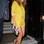 Beyoncé escolhe o conjuntinho de short e blazer amarelo para entrar na tendência. Foto: Getty Images