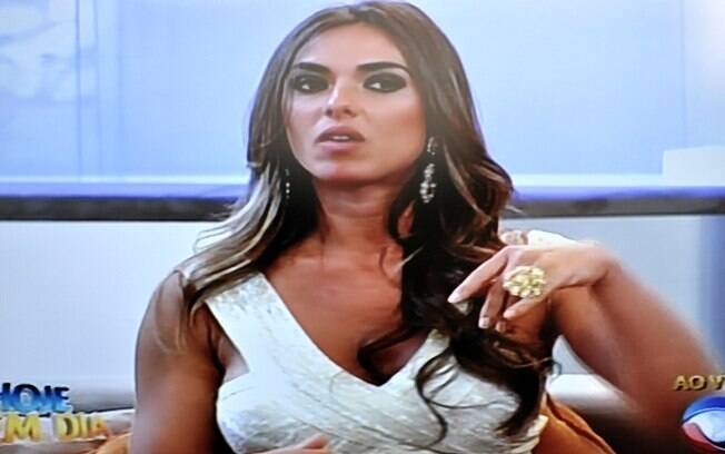 Nicole Bahls diz que vai processar Viviane Araújo após se sentir ofendida com comentário da peoa