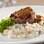 Medalhão de filé ao molho 3 pimentas, com risoto de figo e gorgonzola, no Pé de Manga. Foto: Divulgação/Restaurant Week SP