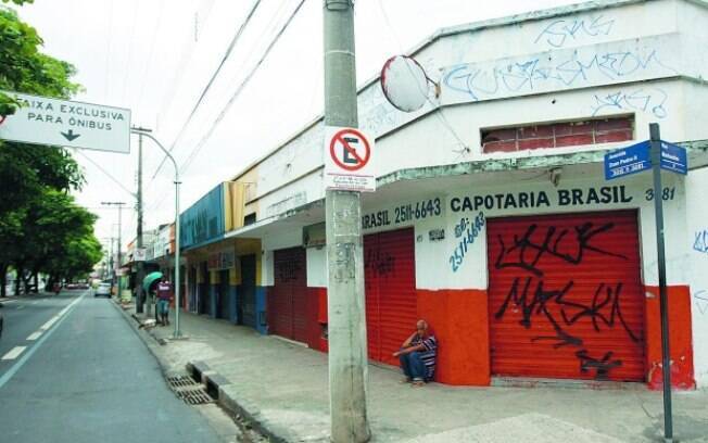 Com mudanças no trânsito, Pedro II fecha 18% das lojas