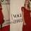 Gisele veste vestido vermelho (uma de suas cores favoritas) MRS e botas Versace durante a premiação do VH1 Vogue Fashion Awards at Hammerstein Ballroom, em 2001. Foto: Getty Images