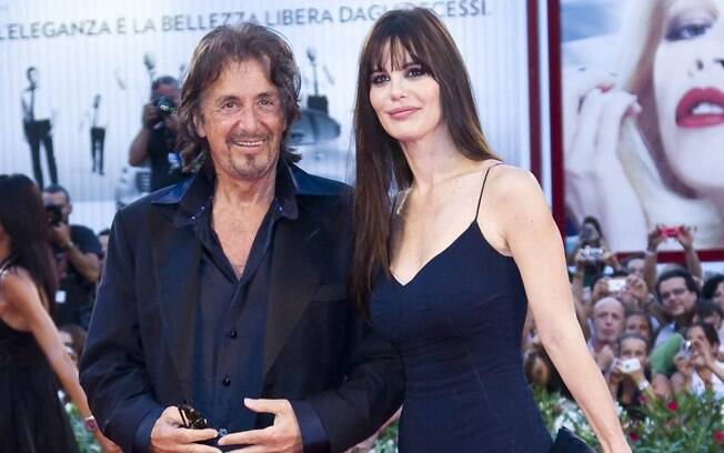 39 ANOS: Al Pacino (73 anos) e Lucila Solá (34 anos). Foto: SplashNews