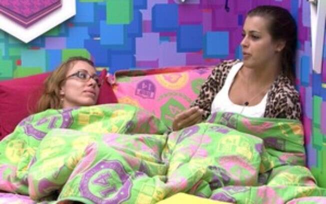 Angela compara Letícia com Isis Valverde: “Mulher sempre é a errada”