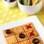 Jogo da velha feito com bolacha, azeitonas pretas e molho de tomate. Foto: Little Food Junction