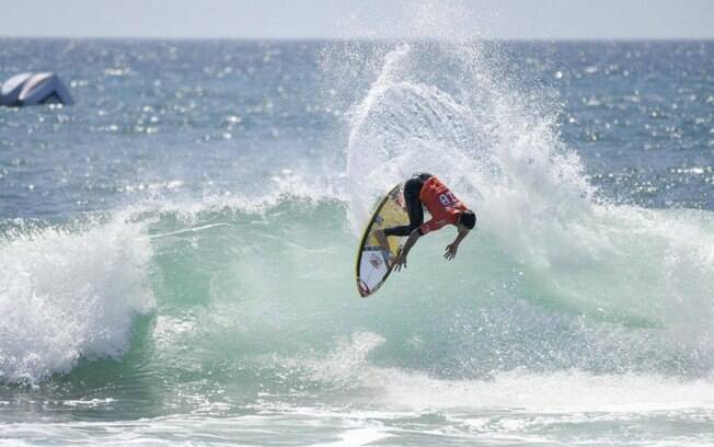 Gabriel Medina pode assumir a liderança do Circuito Mundial de Surfe na etapa da França