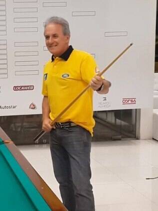 Otávio Mesquita realiza torneio de sinuca beneficente com a presença de famosos, em São Paulo