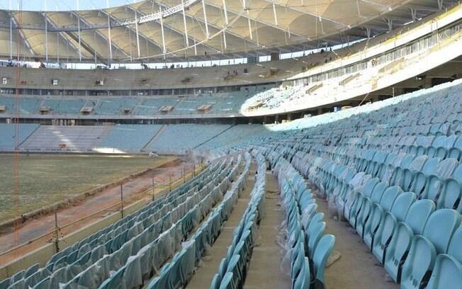 Arena Fonte Nova já tem gramado plantado, cadeiras instaladas e inauguração prevista para 7 de abril