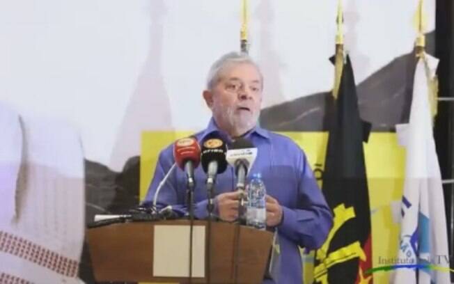 Ex-presidente Lula em palestra que político é acusado pelo MPF de não ter realizado em Luanda, na África, em maio de 2014