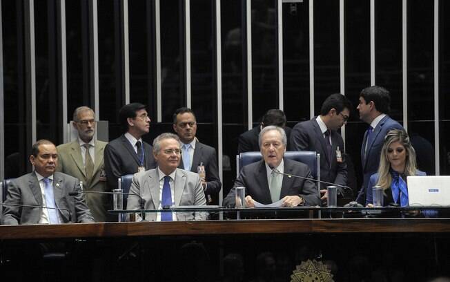 Sessão do julgamento do processo de impeachment da presidente afastada Dilma Roussefff