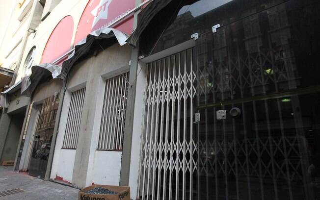 Sede do diretório nacional do Partido dos Trabalhadores (PT) em São Paulo foi depredada 