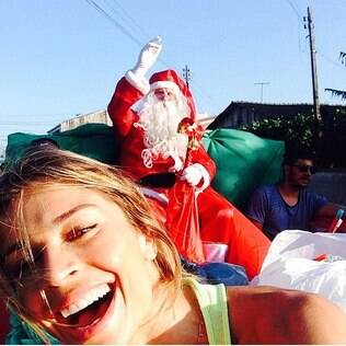 Grazi Massafera em 2014: mesma imagem de Natal de 2013