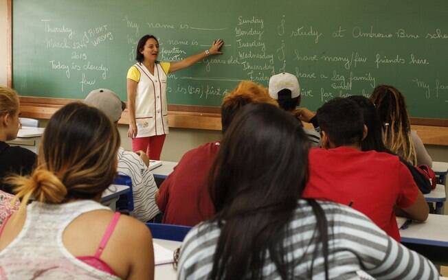 QUALIFICAÇÃO - 1 a cada 4 professores da educação básica no Brasil não tem diploma de ensino superior. Foto: Pedro Ribas/ ANPr