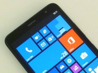 Windows Phone estará em smartphone para fãs de selfie. Na foto, o Lumia 1320