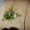 Detalhe no paletó do noivo, com flores e folhas, para combinar com a decoração do casamento. De Antique et Romantique. Foto: Divulgação