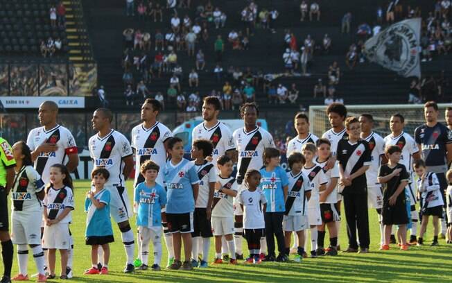 Vasco tem média de público pagante inferior a do lanterna da Série B