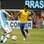 Neymar arma o chute durante o primeiro tempo. Foto: AE