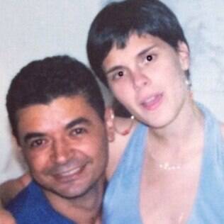 Carolina Dieckmann em foto antiga com David Brazil