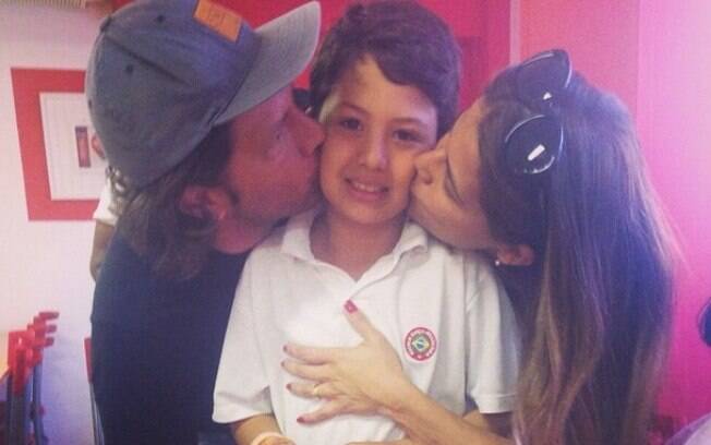 Nivea Stelmann comemora o aniversário do filho com Mario Frias