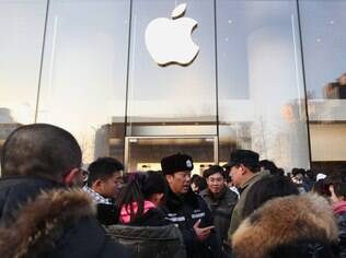 Apple procura profissional para lidar com o governo chinês e seus pedidos por dados