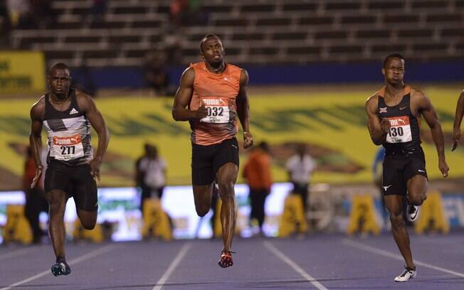 Para reverter a situação, Usain Bolt pode apresentar uma licença médica Para reverter a situação, Usain Bolt pode apresentar uma licença médica