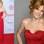 A atriz Bella Thorne investiu no look monocromático e foi ao evento Alma 2012 com colar de coração vermelho, vestido vermelho, clutch vermelha, sapato vermelho. Precisava?. Foto: Getty Images