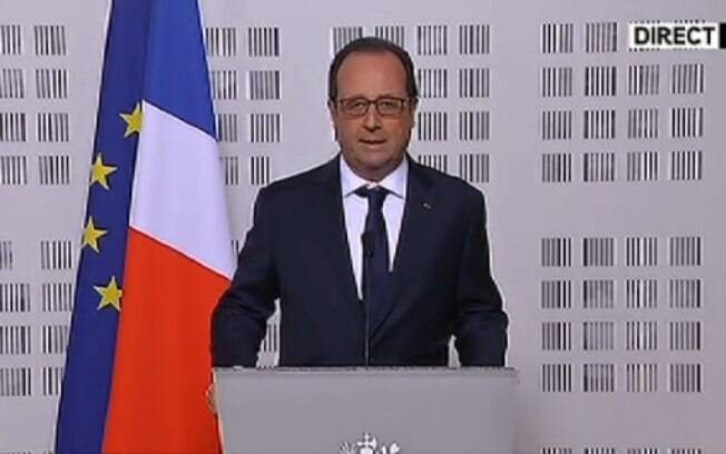 O presidente da França François Hollande disse em pronunciamento à nação que não deve haver sobreviventes no avião