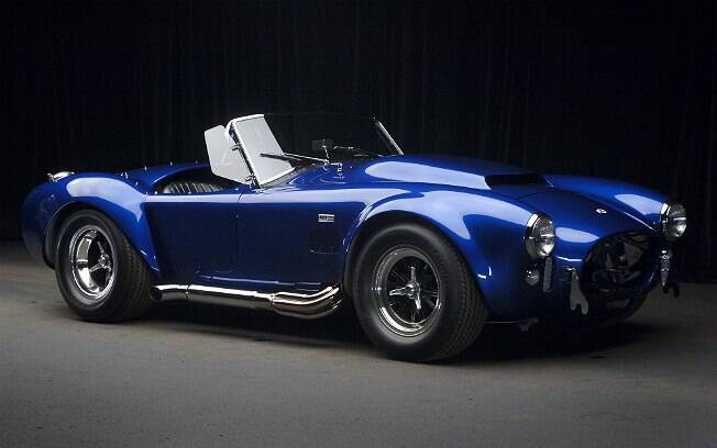 Shelby Cobra Super Snake de 1966, que pertenceu ao próprio Carroll Shelby