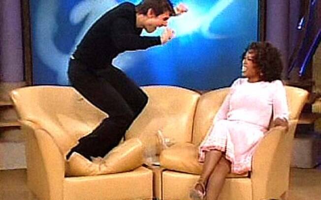 Em junho de 2005, Tom Cruise declarou seu amor a Katie Holmes de forma inusitada para Oprah Winfrey