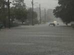 Furacão Matthew é rebaixado a ciclone pós-tropical